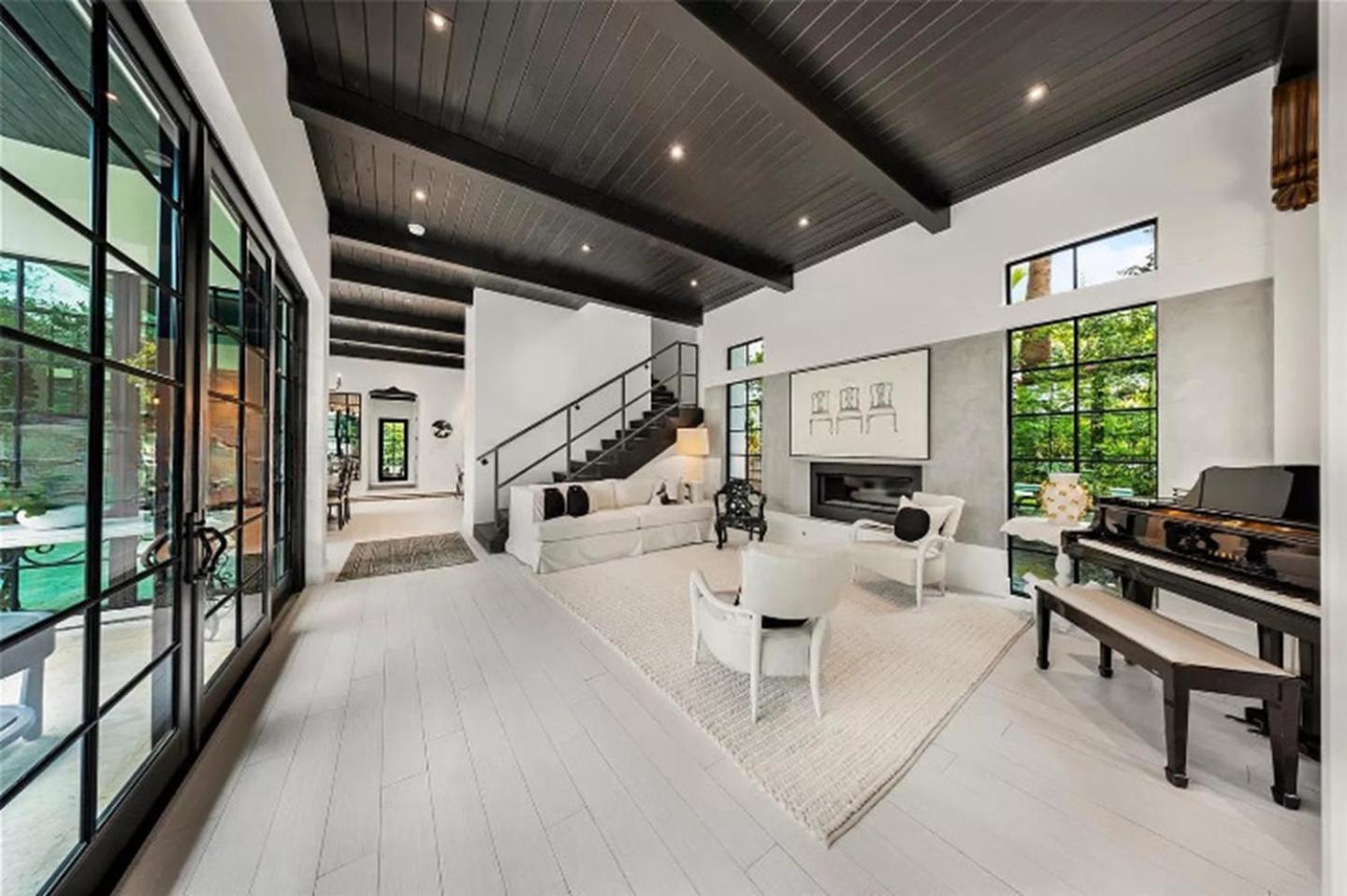 Tons Of Natural Light Private Star Home Miami Bagian luar foto